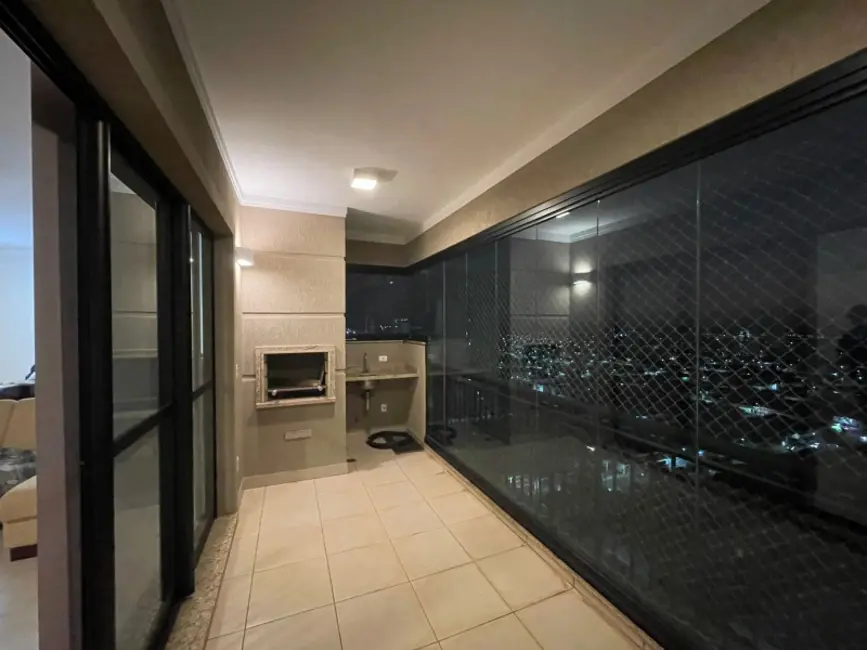 Foto 1 de Apartamento com 3 quartos à venda, 43m2 em Centro, Araraquara - SP