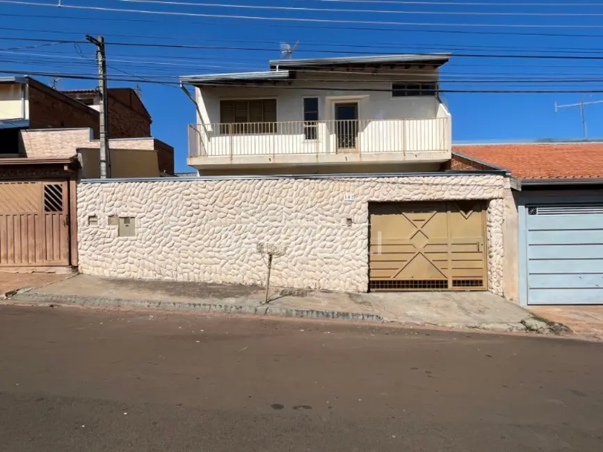 Foto 1 de Casa com 3 quartos à venda, 175m2 em Jardim Paulista, Araraquara - SP