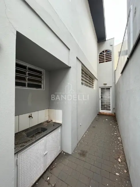 Casa com 3 quartos à venda e para alugar, 268m2 em Jardim Primavera, Araraquara - SP - imagem 8 Foto 8 de Casa com 3 quartos à venda e para alugar, 268m2 em Jardim Primavera, Araraquara - SP