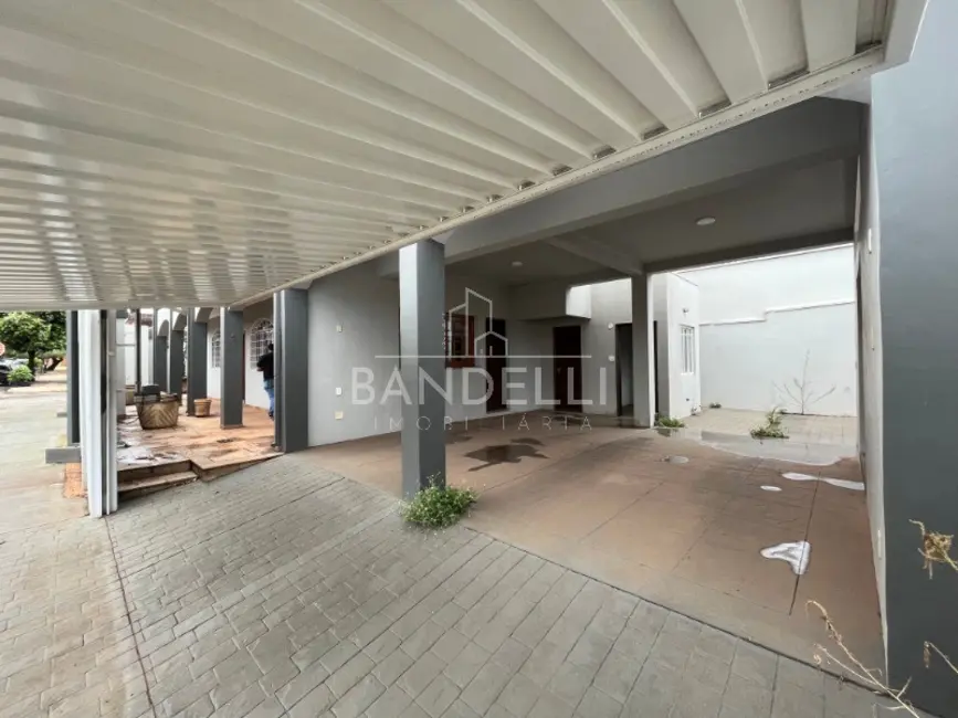 Casa com 3 quartos à venda e para alugar, 268m2 em Jardim Primavera, Araraquara - SP - imagem 5 Foto 5 de Casa com 3 quartos à venda e para alugar, 268m2 em Jardim Primavera, Araraquara - SP