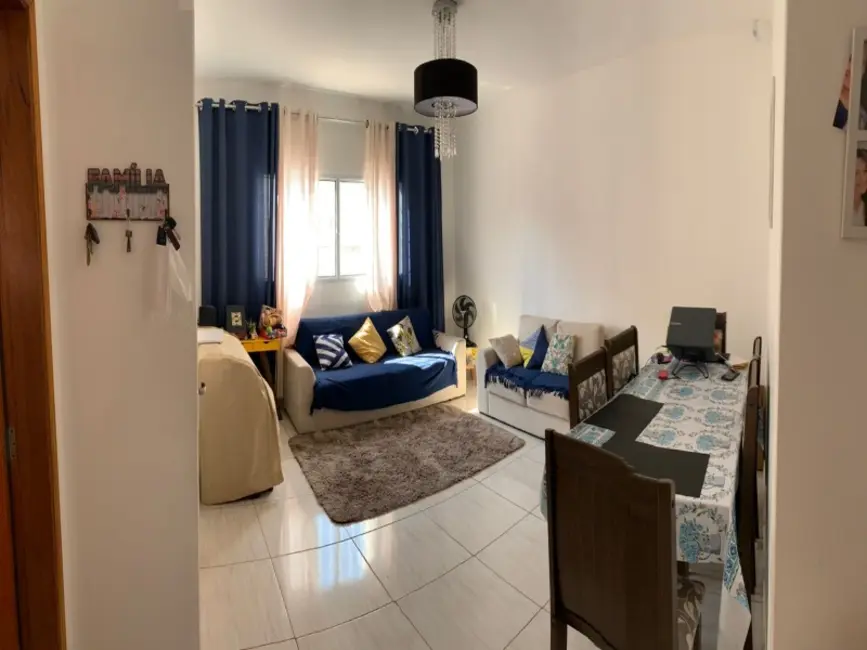 Foto 2 de Casa com 1 quarto à venda, 66m2 em Parque Gramado (Vila Xavier), Araraquara - SP
