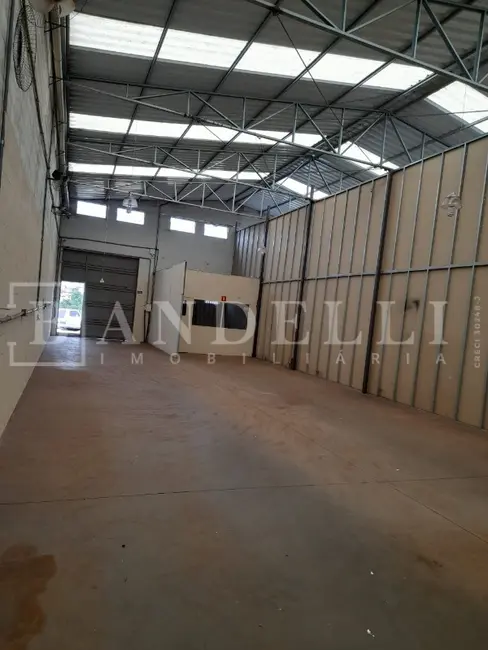 Armazém / Galpão à venda, 363m2 em Jardim Imperador, Araraquara - SP - imagem 5 Foto 5 de Armazém / Galpão à venda, 363m2 em Jardim Imperador, Araraquara - SP