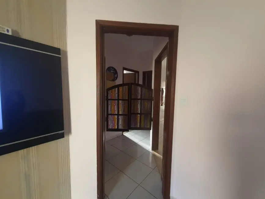 Casa com 2 quartos à venda, 106m2 em Parque Igaçaba, Araraquara - SP - imagem 7 Foto 7 de Casa com 2 quartos à venda, 106m2 em Parque Igaçaba, Araraquara - SP