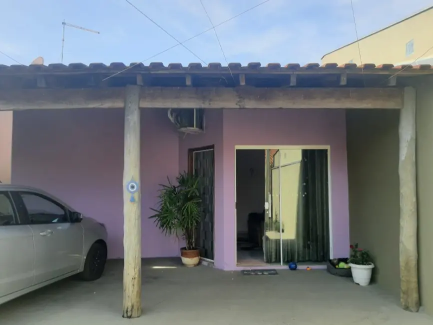 Casa com 2 quartos à venda, 106m2 em Parque Igaçaba, Araraquara - SP - imagem 2 Foto 2 de Casa com 2 quartos à venda, 106m2 em Parque Igaçaba, Araraquara - SP