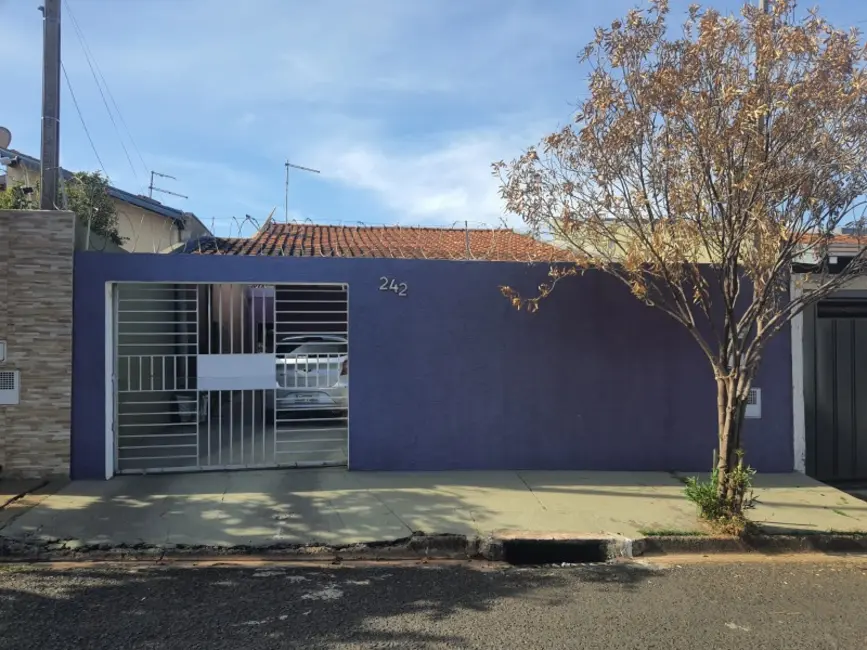 Foto 1 de Casa com 2 quartos à venda, 106m2 em Parque Igaçaba, Araraquara - SP