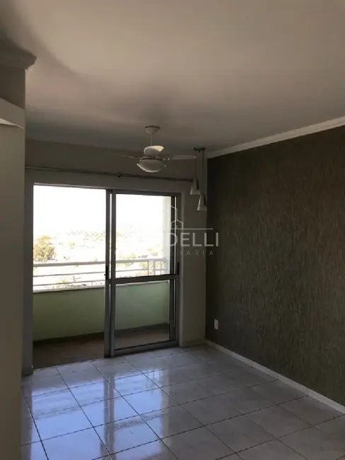 Foto 2 de Apartamento com 2 quartos para alugar, 54m2 em Araraquara - SP