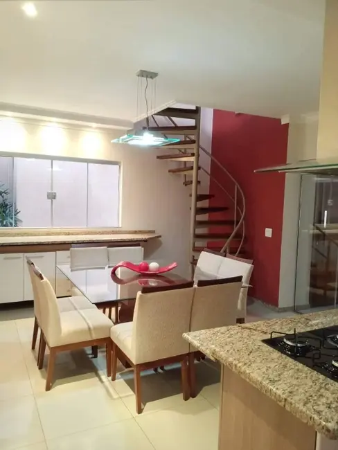 Foto 8 de Casa com 3 quartos à venda, 234m2 em Residencial Maria Cândida, Matao - SP