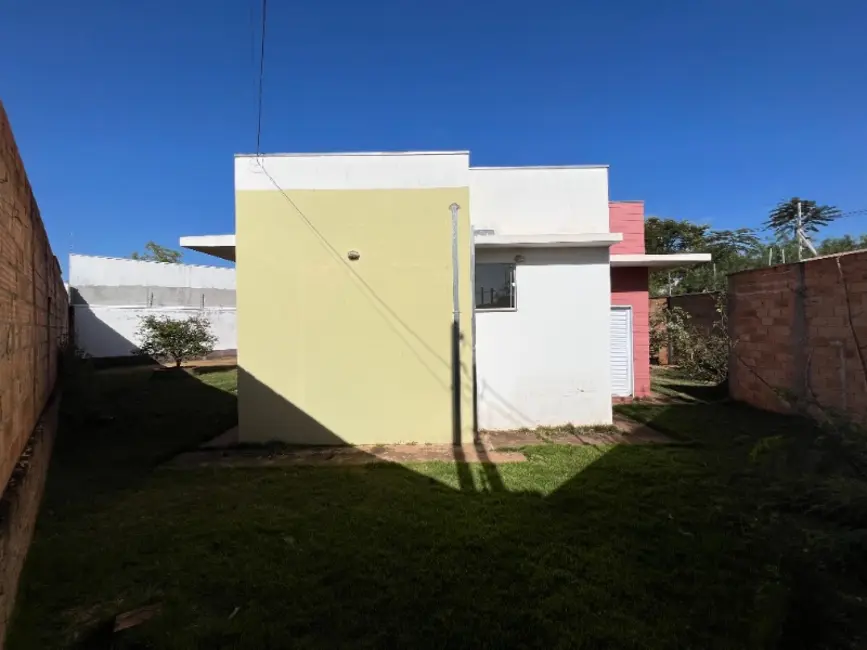 Casa com 3 quartos à venda, 177m2 em Residencial Cambuy, Araraquara - SP - imagem 9 Foto 9 de Casa com 3 quartos à venda, 177m2 em Residencial Cambuy, Araraquara - SP