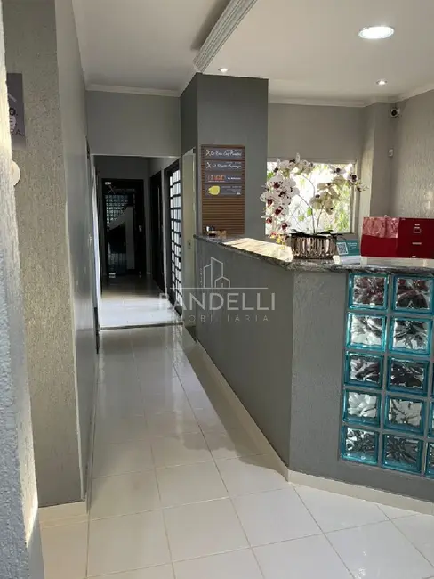 Sala Comercial para alugar, 12m2 em Jardim Primavera, Araraquara - SP - imagem 3 Foto 3 de Sala Comercial para alugar, 12m2 em Jardim Primavera, Araraquara - SP