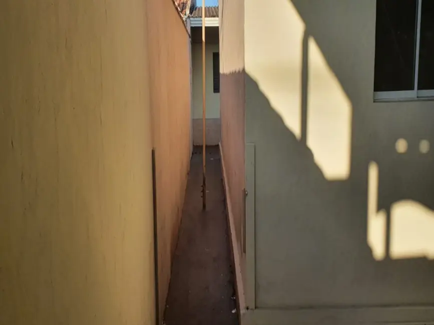 Casa com 4 quartos à venda, 194m2 em Araraquara - SP - imagem 5 Foto 5 de Casa com 4 quartos à venda, 194m2 em Araraquara - SP