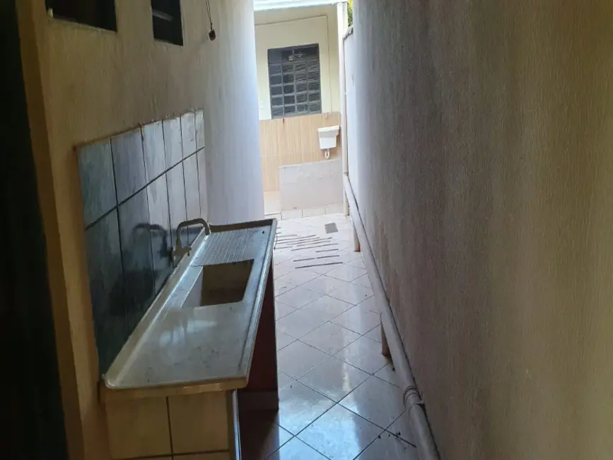 Casa com 4 quartos à venda, 194m2 em Araraquara - SP - imagem 6 Foto 6 de Casa com 4 quartos à venda, 194m2 em Araraquara - SP