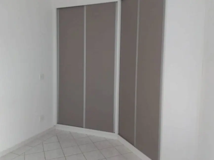 Apartamento com 2 quartos à venda, 78m2 em Centro, Araraquara - SP - imagem 5 Foto 5 de Apartamento com 2 quartos à venda, 78m2 em Centro, Araraquara - SP