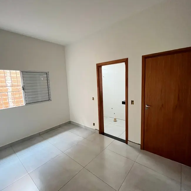 Casa com 2 quartos à venda, 63m2 em Araraquara - SP - imagem 7 Foto 7 de Casa com 2 quartos à venda, 63m2 em Araraquara - SP