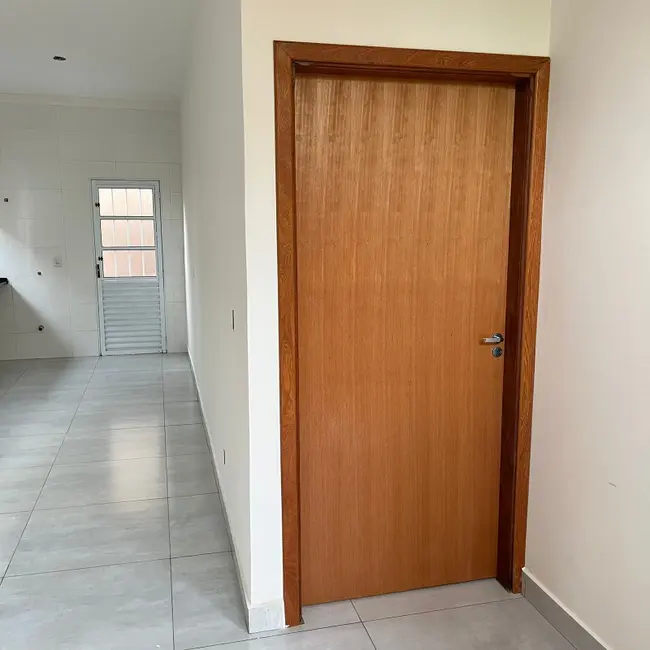 Casa com 2 quartos à venda, 63m2 em Araraquara - SP - imagem 6 Foto 6 de Casa com 2 quartos à venda, 63m2 em Araraquara - SP