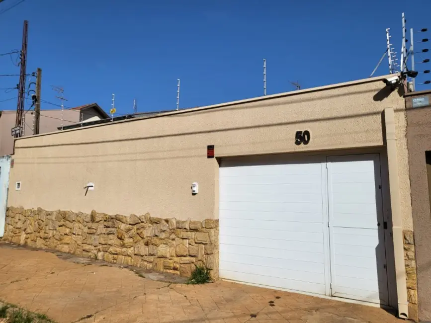 Casa com 3 quartos à venda, 152m2 em Jardim Nova Época, Araraquara - SP - imagem 5 Foto 5 de Casa com 3 quartos à venda, 152m2 em Jardim Nova Época, Araraquara - SP