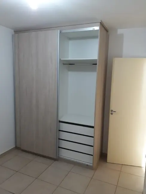 Foto 1 de Apartamento com 2 quartos à venda, 49m2 em Jardim Residencial Elvio Lupo, Araraquara - SP