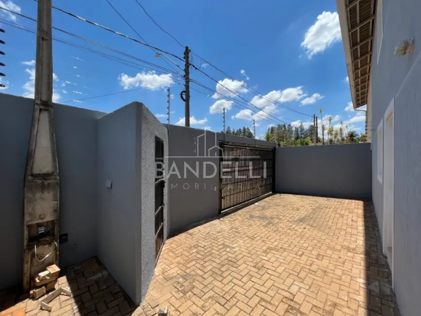 Casa com 3 quartos à venda, 112m2 em Vila Harmonia, Araraquara - SP - imagem 3 Foto 3 de Casa com 3 quartos à venda, 112m2 em Vila Harmonia, Araraquara - SP