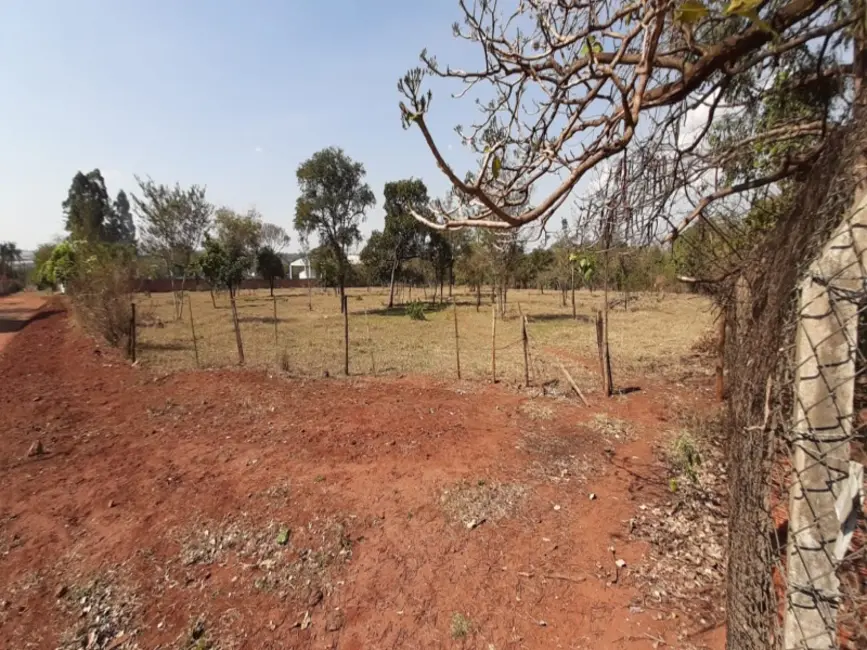 Foto 2 de Terreno / Lote à venda em Portal das Laranjeiras, Araraquara - SP