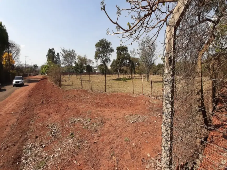 Terreno / Lote à venda em Portal das Laranjeiras, Araraquara - SP - imagem 8 Foto 8 de Terreno / Lote à venda em Portal das Laranjeiras, Araraquara - SP