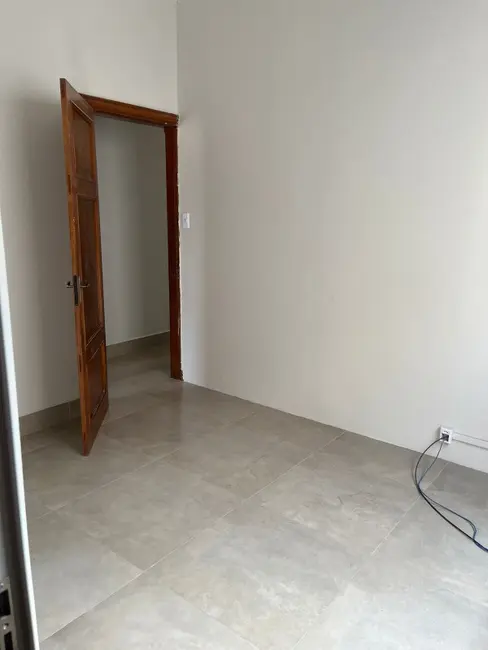 Sala Comercial para alugar, 12m2 em Centro, Araraquara - SP - imagem 7 Foto 7 de Sala Comercial para alugar, 12m2 em Centro, Araraquara - SP