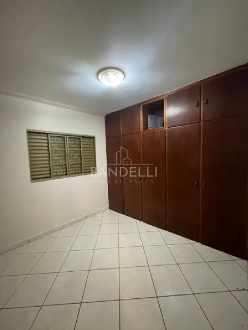 Foto 6 de Casa com 3 quartos à venda, 211m2 em Parque Residencial Vale do Sol, Araraquara - SP