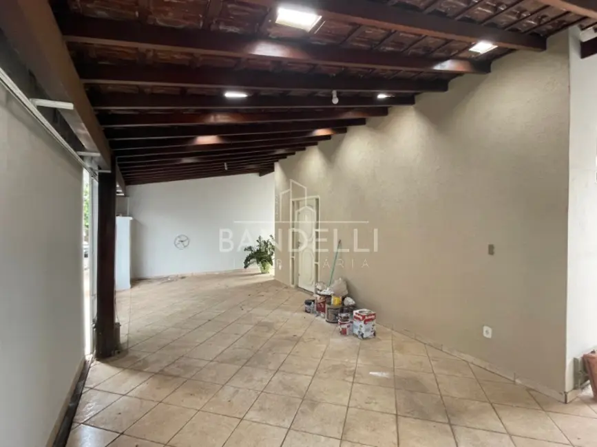 Foto 2 de Casa com 3 quartos à venda, 211m2 em Parque Residencial Vale do Sol, Araraquara - SP