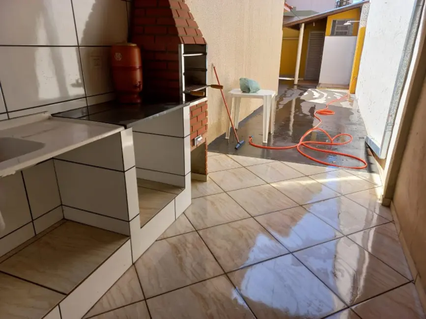 Casa com 1 quarto à venda, 107m2 em Centro, Araraquara - SP - imagem 8 Foto 8 de Casa com 1 quarto à venda, 107m2 em Centro, Araraquara - SP