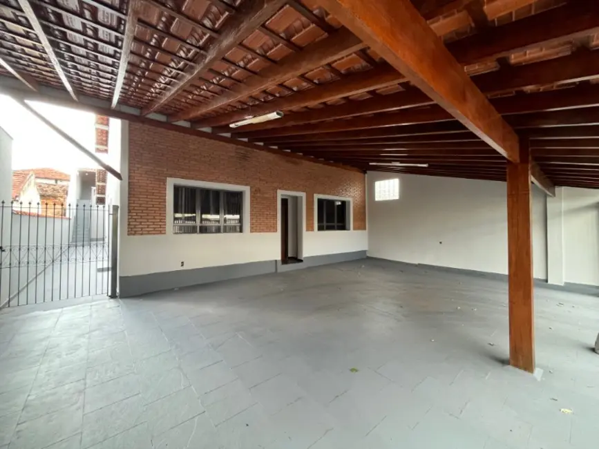 Foto 3 de Casa com 4 quartos à venda, 263m2 em Vila Xavier (Vila Xavier), Araraquara - SP