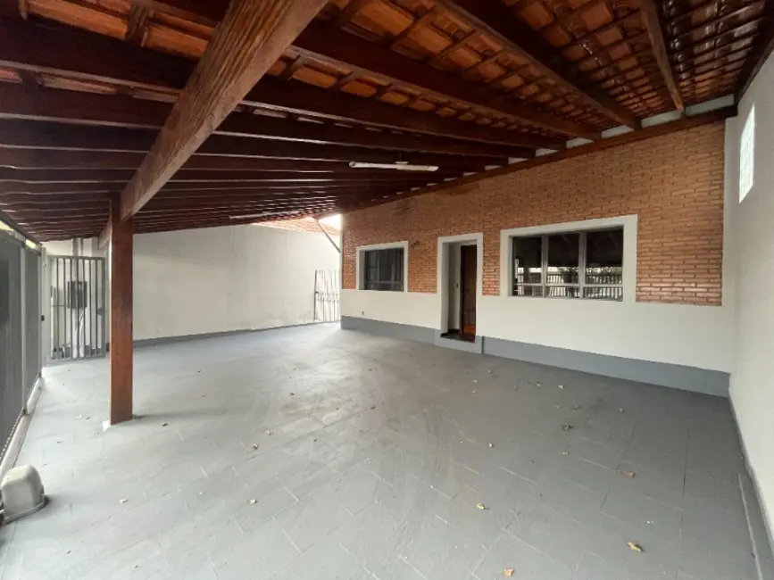 Foto 5 de Casa com 4 quartos à venda, 263m2 em Vila Xavier (Vila Xavier), Araraquara - SP