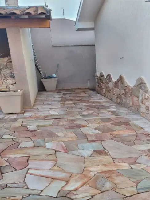 Casa com 3 quartos à venda, 189m2 em Vila Harmonia, Araraquara - SP - imagem 7 Foto 7 de Casa com 3 quartos à venda, 189m2 em Vila Harmonia, Araraquara - SP