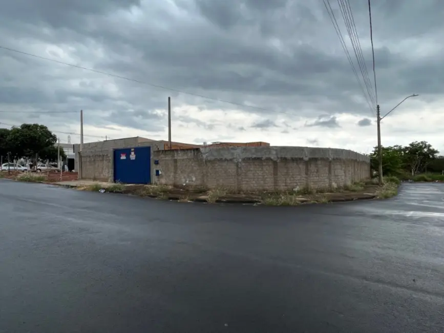 Terreno / Lote à venda em Jardim Veneza, Araraquara - SP - imagem 6 Foto 6 de Terreno / Lote à venda em Jardim Veneza, Araraquara - SP
