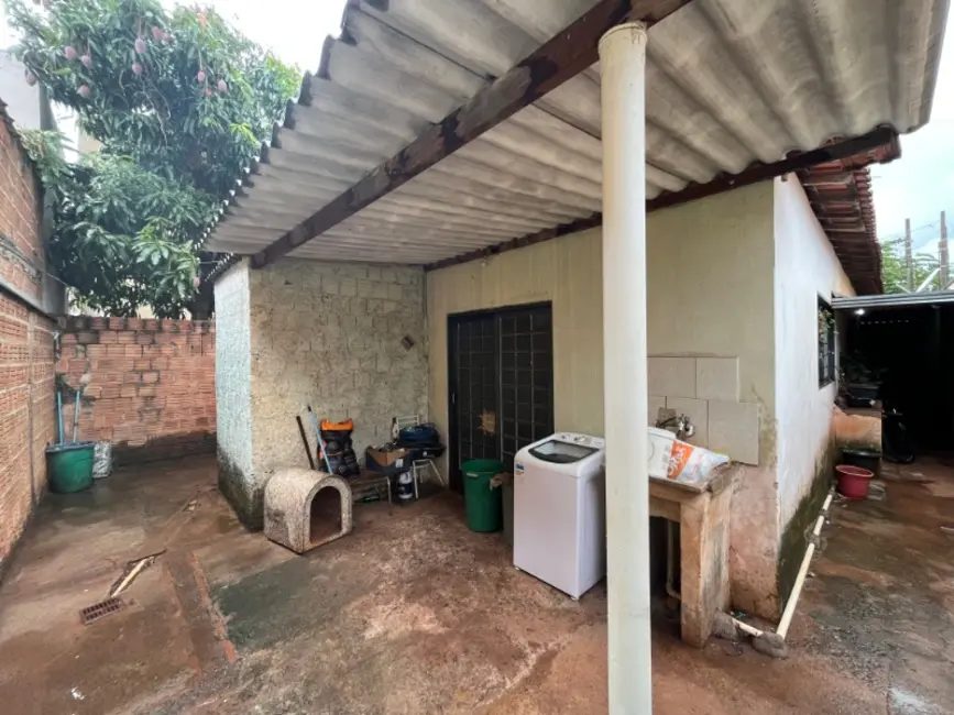 Casa com 2 quartos à venda, 141m2 em Jardim Adalberto Frederico de Oliveira Roxo I, Araraquara - SP - imagem 6 Foto 6 de Casa com 2 quartos à venda, 141m2 em Jardim Adalberto Frederico de Oliveira Roxo I, Araraquara - SP
