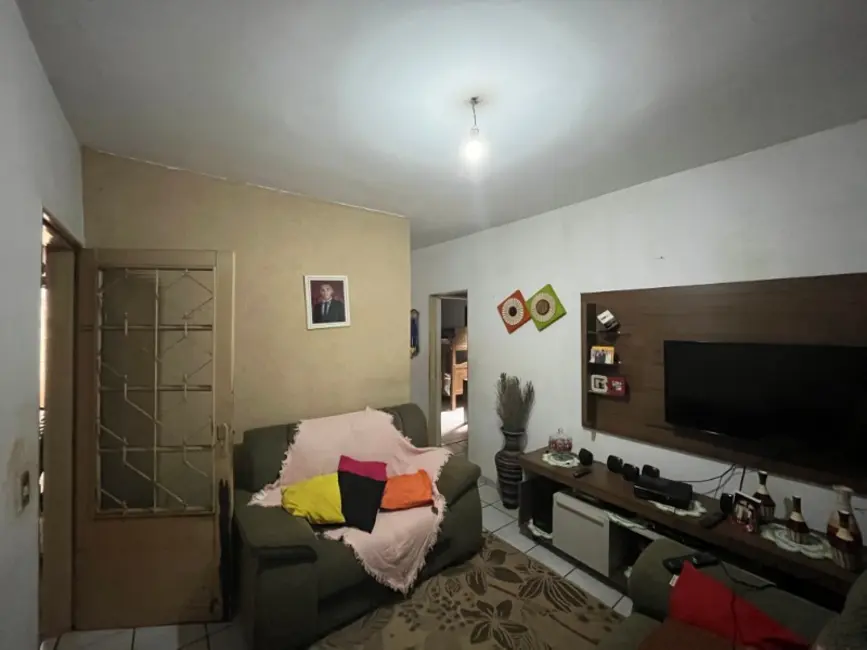Casa com 2 quartos à venda, 141m2 em Jardim Adalberto Frederico de Oliveira Roxo I, Araraquara - SP - imagem 8 Foto 8 de Casa com 2 quartos à venda, 141m2 em Jardim Adalberto Frederico de Oliveira Roxo I, Araraquara - SP