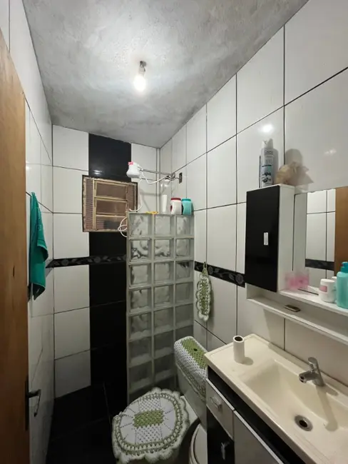 Casa com 2 quartos à venda, 141m2 em Jardim Adalberto Frederico de Oliveira Roxo I, Araraquara - SP - imagem 9 Foto 9 de Casa com 2 quartos à venda, 141m2 em Jardim Adalberto Frederico de Oliveira Roxo I, Araraquara - SP