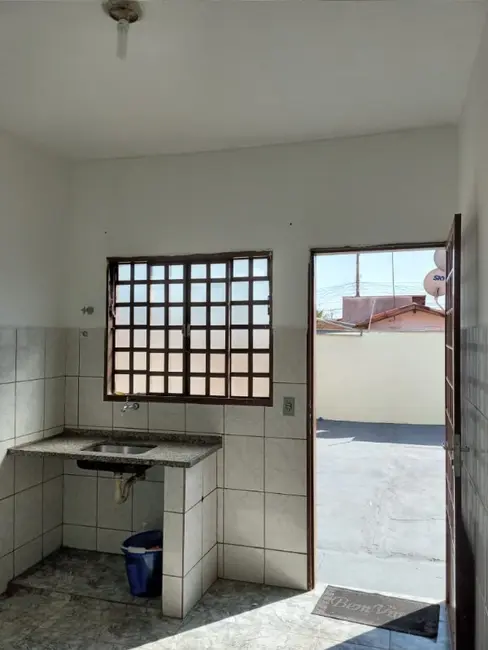 Casa com 2 quartos à venda, 160m2 em Jardim Dumont, Araraquara - SP - imagem 5 Foto 5 de Casa com 2 quartos à venda, 160m2 em Jardim Dumont, Araraquara - SP