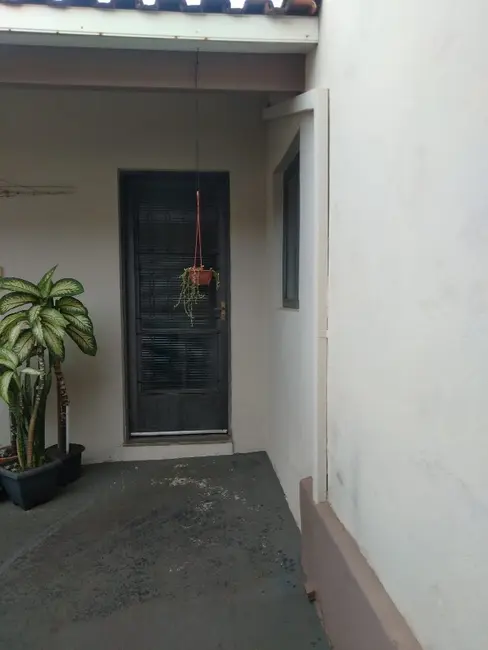 Foto 2 de Casa com 2 quartos à venda, 159m2 em Vila Xavier (Vila Xavier), Araraquara - SP