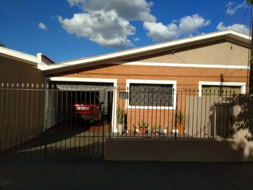 Foto 1 de Casa com 2 quartos à venda, 96m2 em Jardim Brasil (Vila Xavier), Araraquara - SP