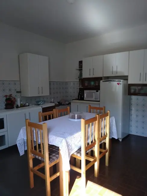 Casa com 2 quartos à venda, 96m2 em Jardim Brasil (Vila Xavier), Araraquara - SP - imagem 8 Foto 8 de Casa com 2 quartos à venda, 96m2 em Jardim Brasil (Vila Xavier), Araraquara - SP