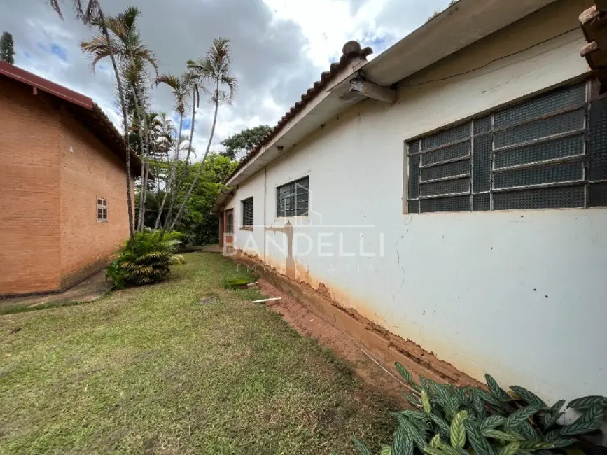 Foto 8 de Terreno / Lote com 4 quartos à venda, 1113m2 em Chácara Velosa, Araraquara - SP