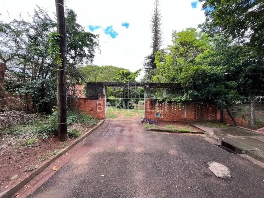 Foto 2 de Terreno / Lote com 4 quartos à venda, 1113m2 em Chácara Velosa, Araraquara - SP