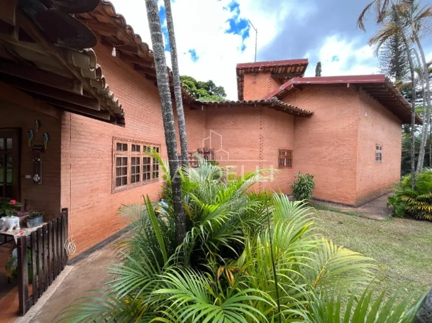 Foto 9 de Terreno / Lote com 4 quartos à venda, 1113m2 em Chácara Velosa, Araraquara - SP