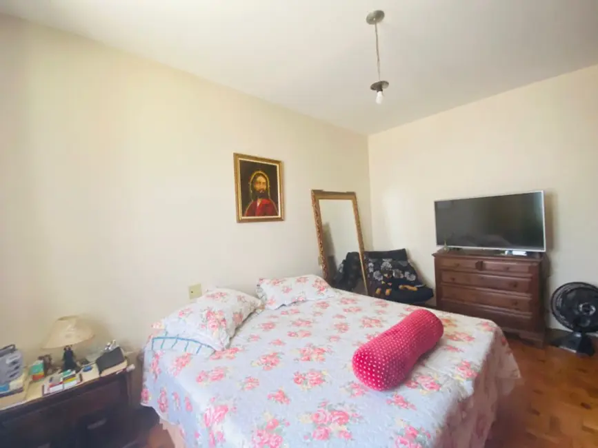 Casa com 3 quartos à venda, 191m2 em Centro, Araraquara - SP - imagem 9 Foto 9 de Casa com 3 quartos à venda, 191m2 em Centro, Araraquara - SP