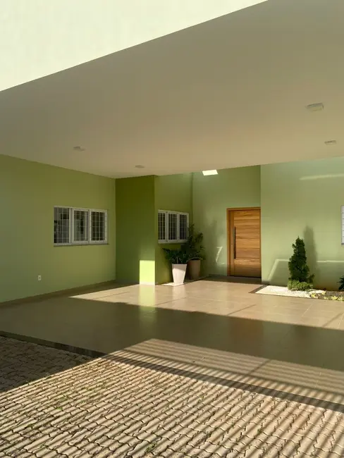 Casa com 3 quartos à venda, 193m2 em Jardim Imperador, Araraquara - SP - imagem 5 Foto 5 de Casa com 3 quartos à venda, 193m2 em Jardim Imperador, Araraquara - SP