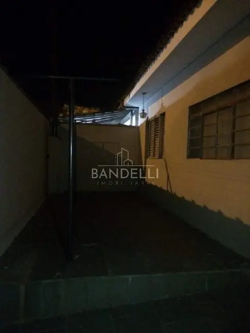 Casa com 2 quartos à venda, 176m2 em Jardim Roberto Selmi Dei, Araraquara - SP - imagem 6 Foto 6 de Casa com 2 quartos à venda, 176m2 em Jardim Roberto Selmi Dei, Araraquara - SP