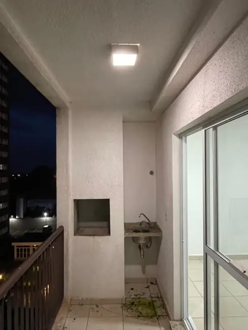 Foto 2 de Apartamento com 2 quartos para alugar, 72m2 em Jardim dos Manacás, Araraquara - SP
