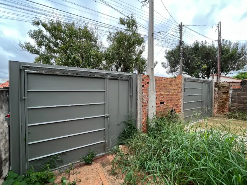 Casa com 4 quartos à venda, 153m2 em Jardim Pinheiros (Vila Xavier), Araraquara - SP - imagem 5 Foto 5 de Casa com 4 quartos à venda, 153m2 em Jardim Pinheiros (Vila Xavier), Araraquara - SP