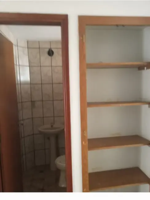 Casa com 3 quartos à venda, 122m2 em Jardim Adalgisa, Araraquara - SP - imagem 2 Foto 2 de Casa com 3 quartos à venda, 122m2 em Jardim Adalgisa, Araraquara - SP
