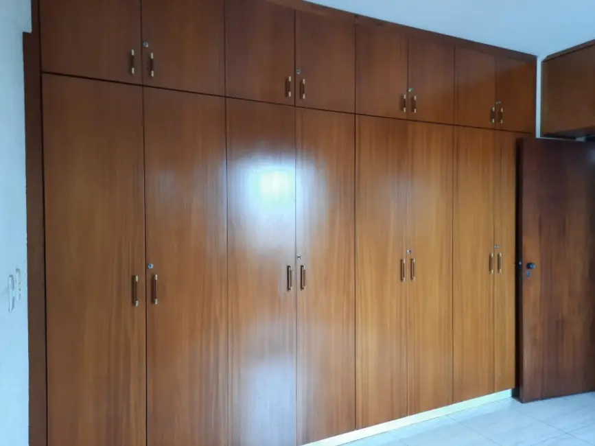 Apartamento com 2 quartos à venda, 84m2 em Centro, Araraquara - SP - imagem 9 Foto 9 de Apartamento com 2 quartos à venda, 84m2 em Centro, Araraquara - SP