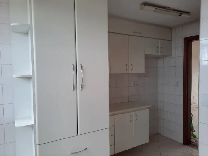 Apartamento com 2 quartos à venda, 84m2 em Centro, Araraquara - SP - imagem 4 Foto 4 de Apartamento com 2 quartos à venda, 84m2 em Centro, Araraquara - SP