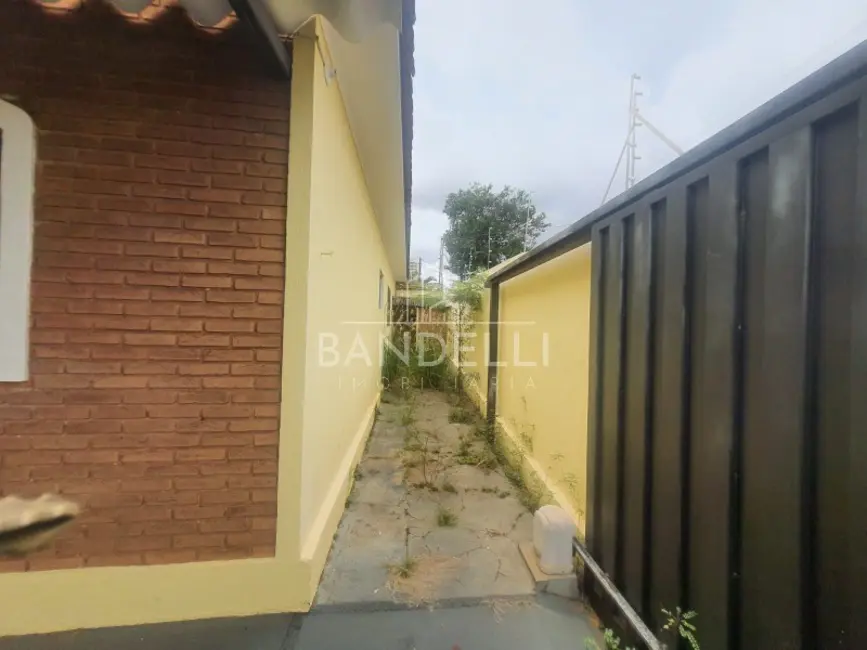 Casa com 3 quartos à venda, 219m2 em Jardim do Carmo, Araraquara - SP - imagem 3 Foto 3 de Casa com 3 quartos à venda, 219m2 em Jardim do Carmo, Araraquara - SP